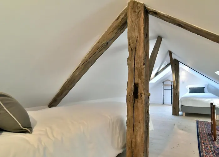 Lostra 2 - Appartement Avec Mezzanine, Front De Mer A Cancale Sur Le Port De La Houle