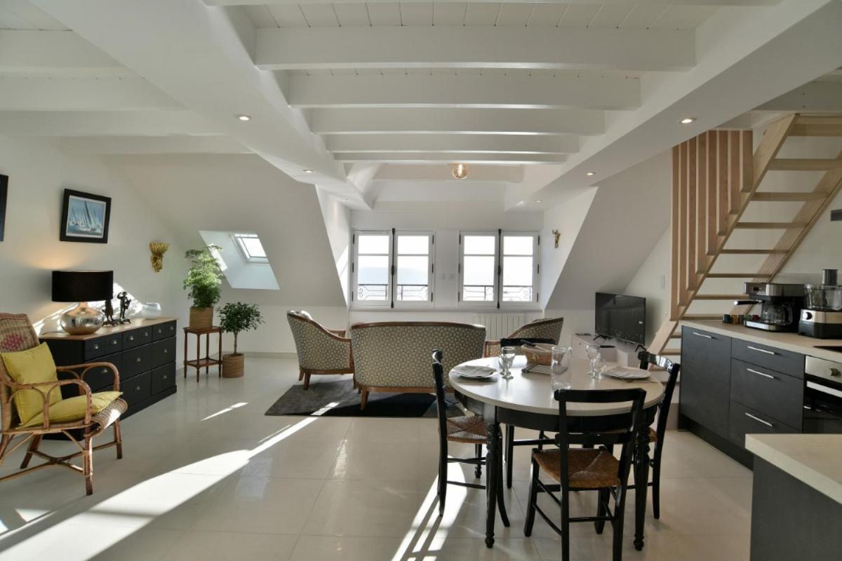 Apartment Lostra 2 - Avec Mezzanine, Front De A Sur Le Port De La Houle Cancale